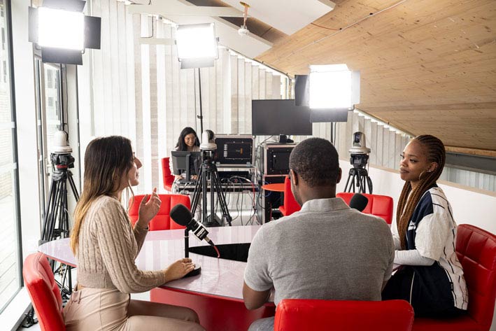 Formation community manager avec un bachelor